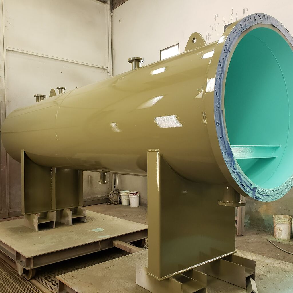 A pressure vessel after application of an internal and external coating. Coatech Baton Rouge chose the best suited specialized coating for this client's application. 